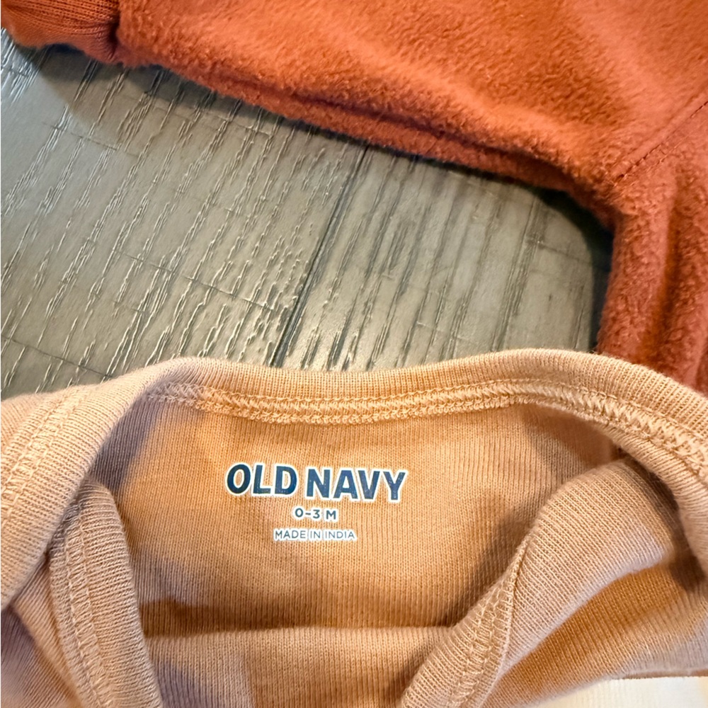 Football Fleece onesie and bodysuits - Picture 4 of 4